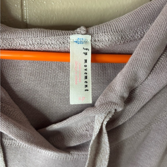 Free People Movement Squared Up Knit Poncho SIZE Small - Picture 2 of 5